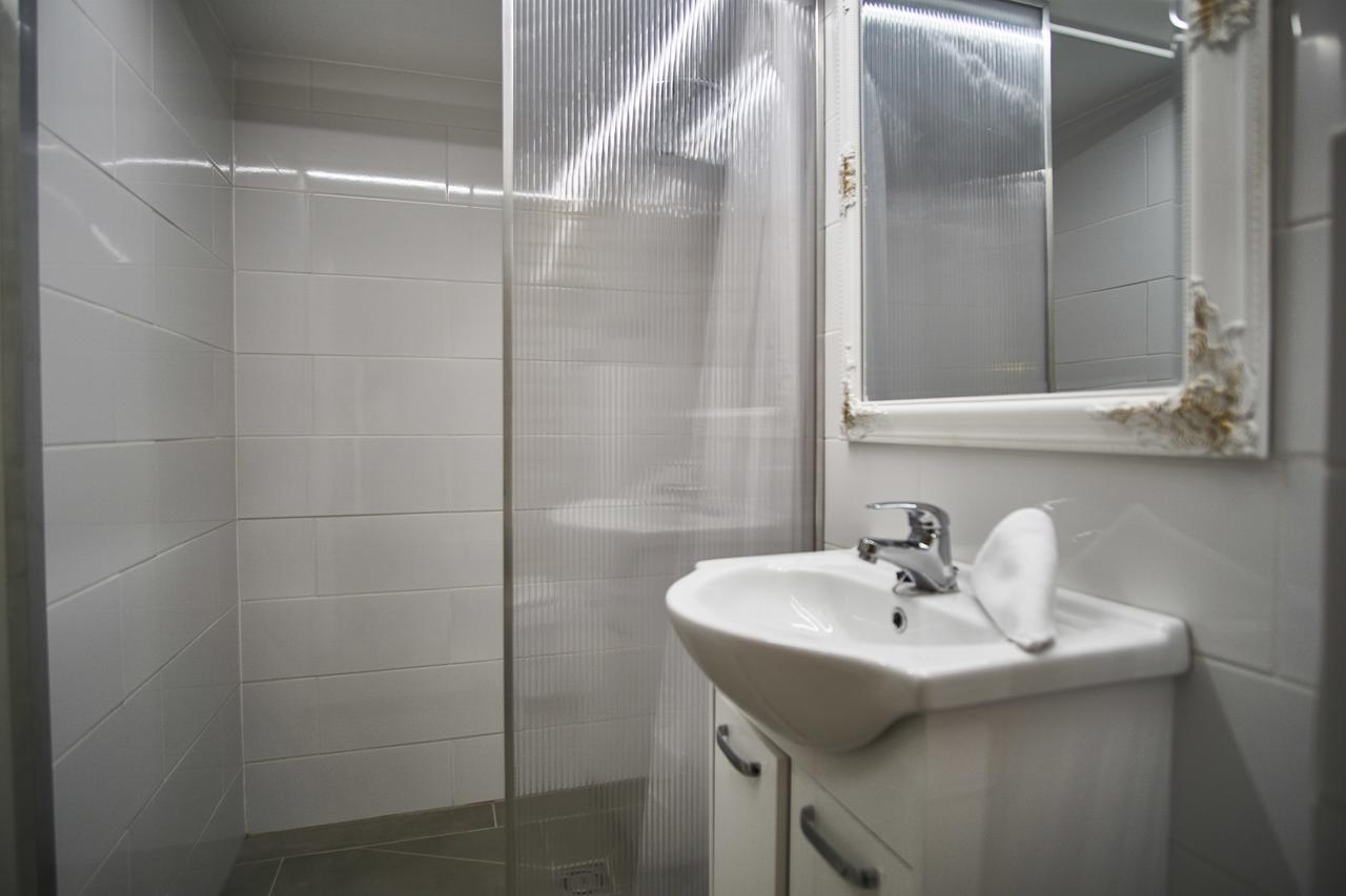 A32 Apartment | Budapest Luaran gambar
