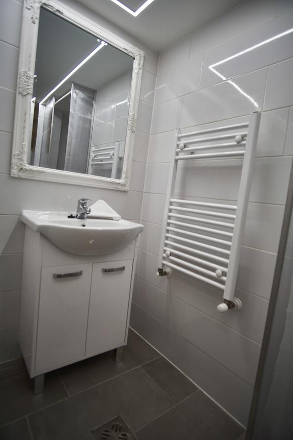 A32 Apartment | Budapest Luaran gambar